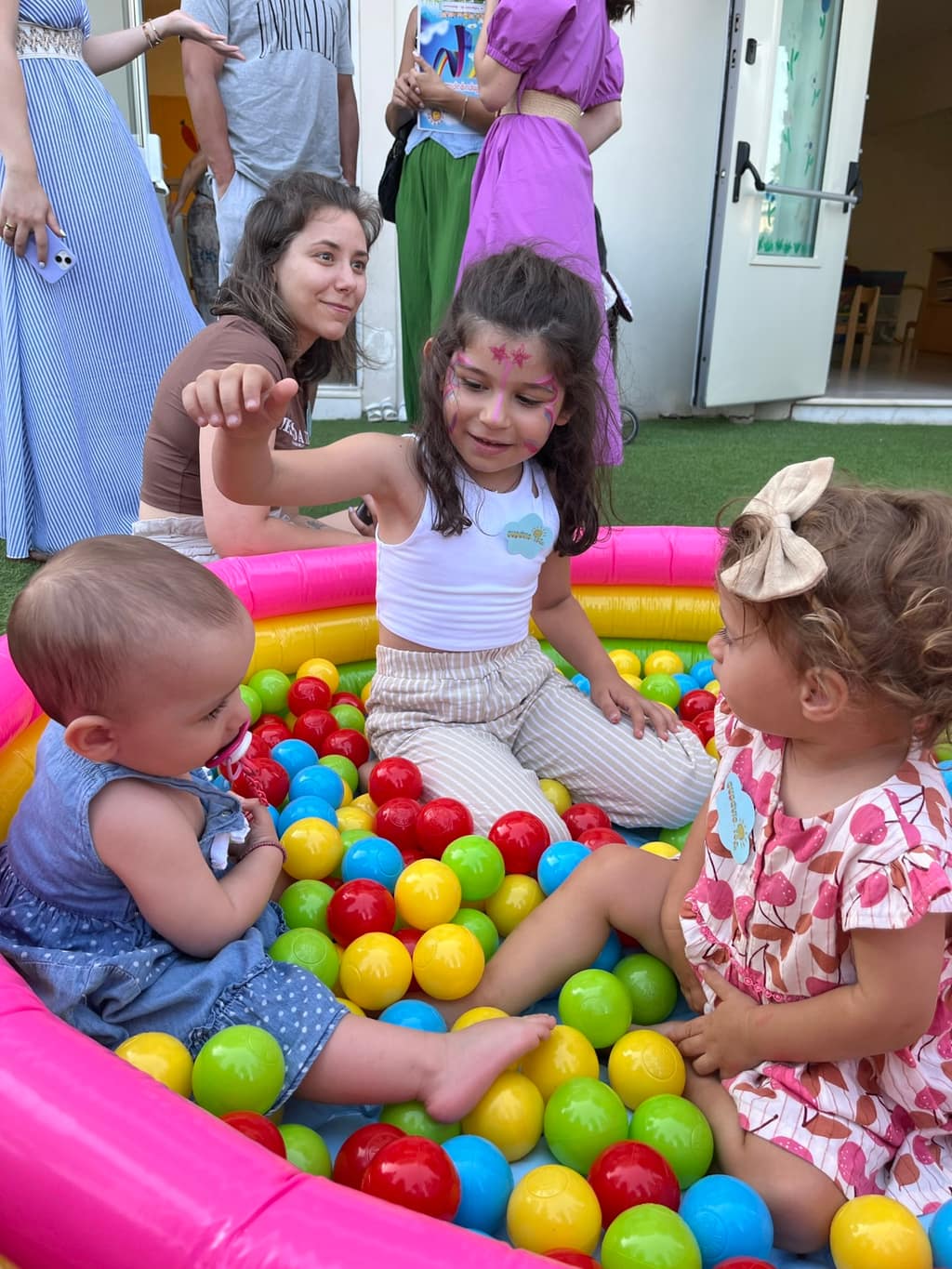 Τα οφέλη του Messy Play